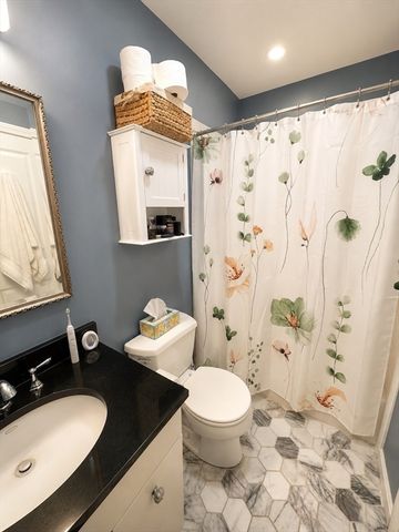 28 Monument St 1, Boston, MA 02129