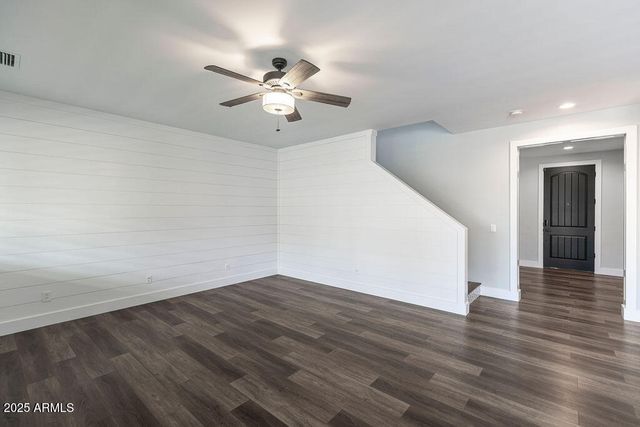 3062 E ROLAND Street, Mesa, AZ 85213