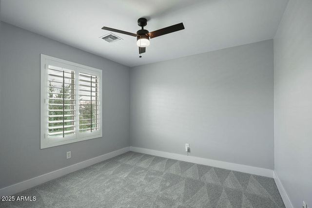 3062 E ROLAND Street, Mesa, AZ 85213