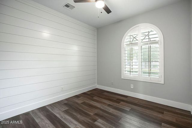 3062 E ROLAND Street, Mesa, AZ 85213