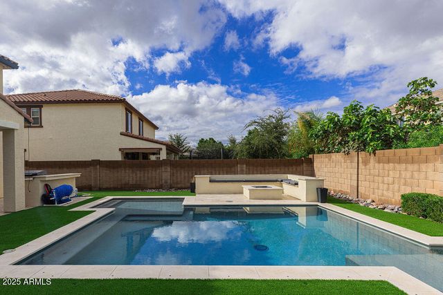 3062 E ROLAND Street, Mesa, AZ 85213