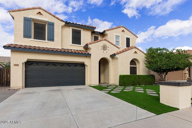 3062 E ROLAND Street, Mesa, AZ 85213