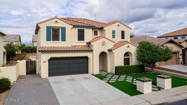 3062 E ROLAND Street, Mesa, AZ 85213