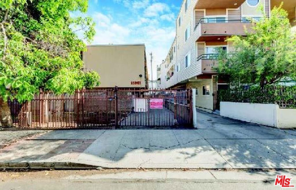 5824 Virginia Avenue, Los Angeles, CA 90038 — photo 2