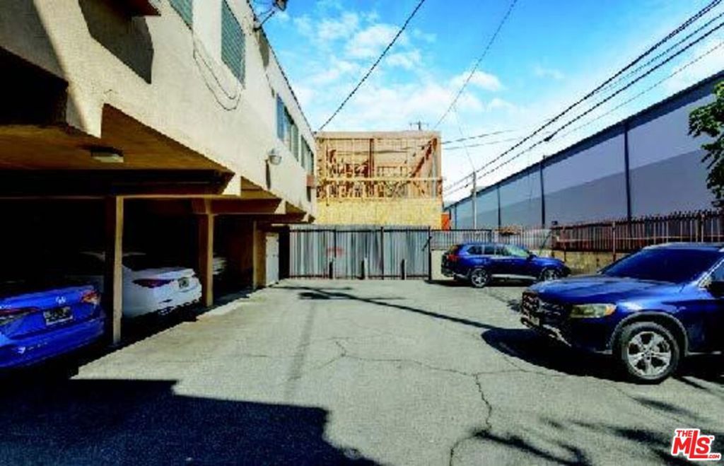 5824 Virginia Avenue, Los Angeles, CA 90038 — photo 4