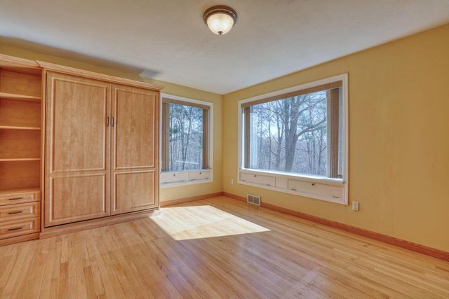 4640 Lake Club CIRCLE, Oconomowoc, WI 53066