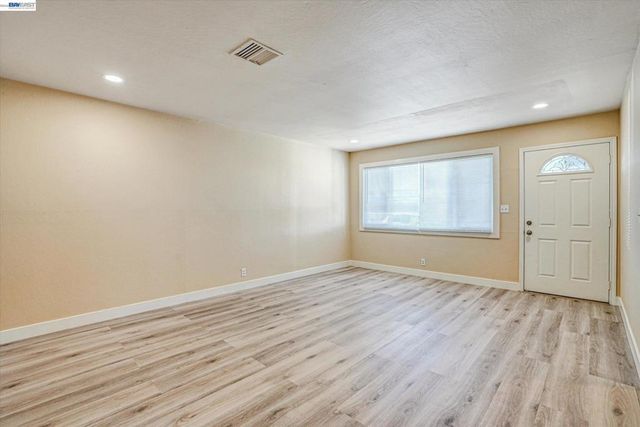 452 452 Wilshire Avenue, Vallejo, CA 94591