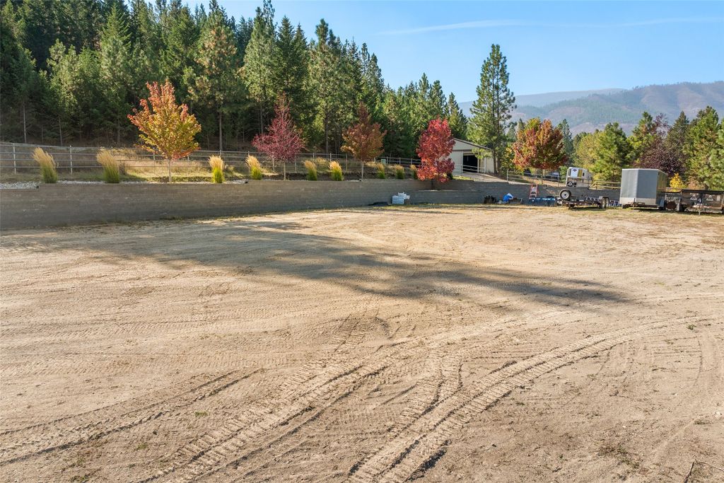 8350 Vann Drive, Lolo, MT 59847 photo 10