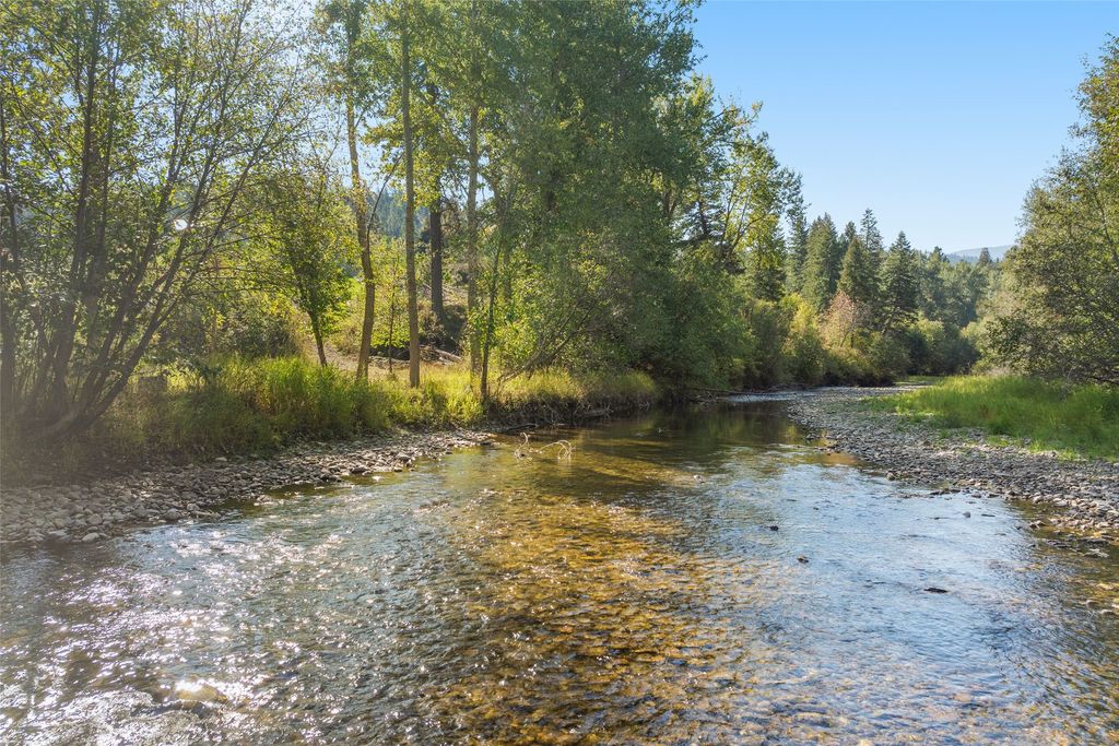 8350 Vann Drive, Lolo, MT 59847 photo 12