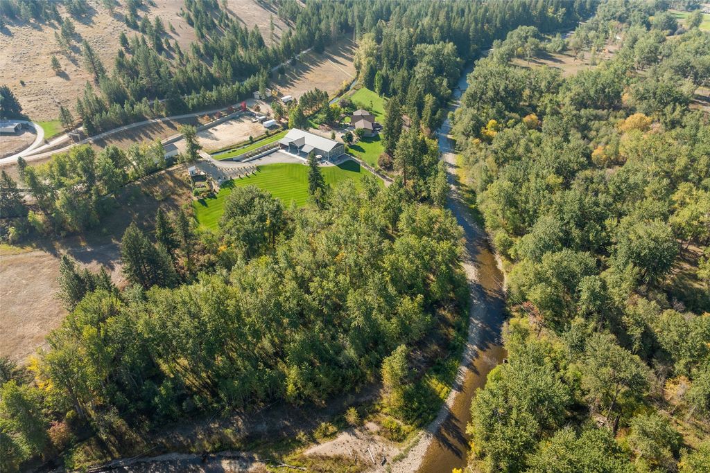 8350 Vann Drive, Lolo, MT 59847 photo 3