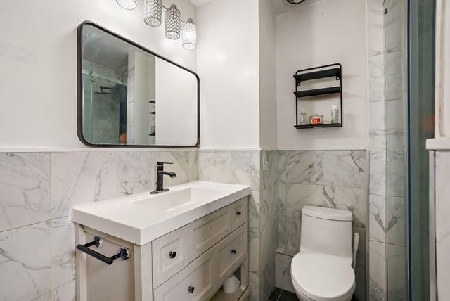 639 14th Avenue N, South Saint Paul, MN 55075