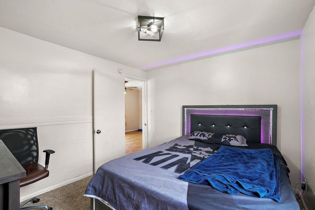 639 14th Avenue N, South Saint Paul, MN 55075