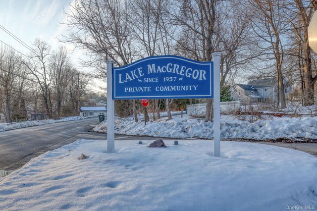 205 Beach Drive, Mahopac, NY 10541