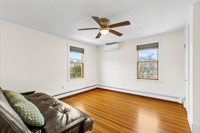 15 Hillock St. 2., Boston, MA 02131