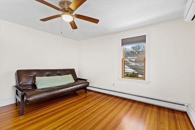 15 Hillock St. 2., Boston, MA 02131