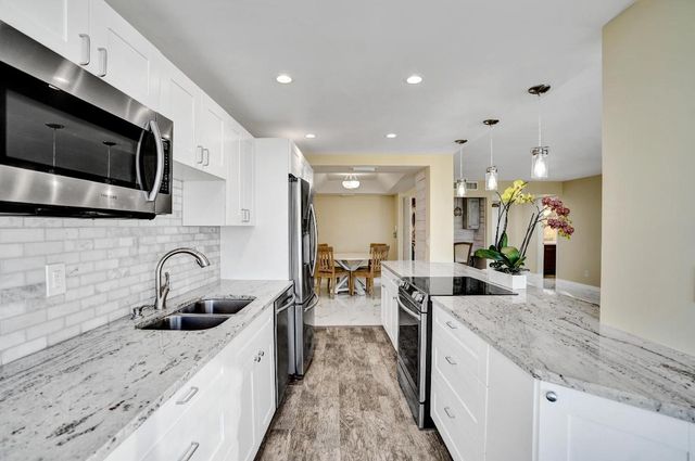 3590 S Ocean Boulevard 809, South Palm Beach, FL 33480