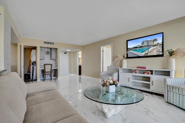 3590 S Ocean Boulevard 809, South Palm Beach, FL 33480