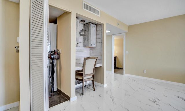 3590 S Ocean Boulevard 809, South Palm Beach, FL 33480