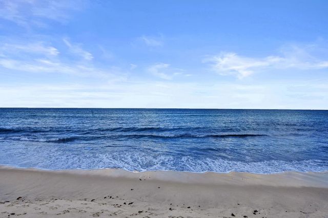 3590 S Ocean Boulevard 809, South Palm Beach, FL 33480