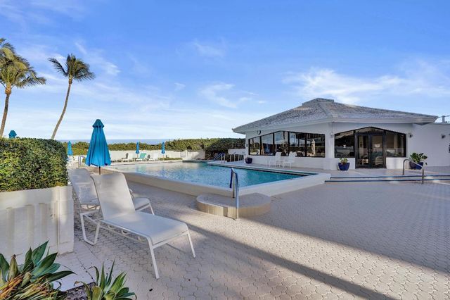 3590 S Ocean Boulevard 809, South Palm Beach, FL 33480