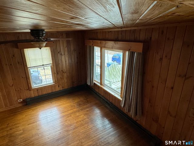 15 Bristol Street, Windham, CT 06226