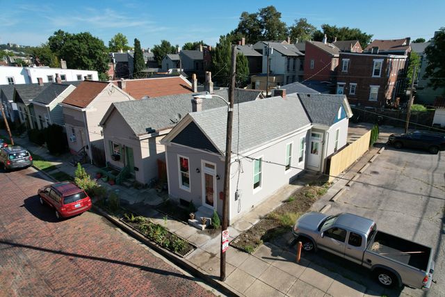 729 Weingartner Place, Newport, KY 41071