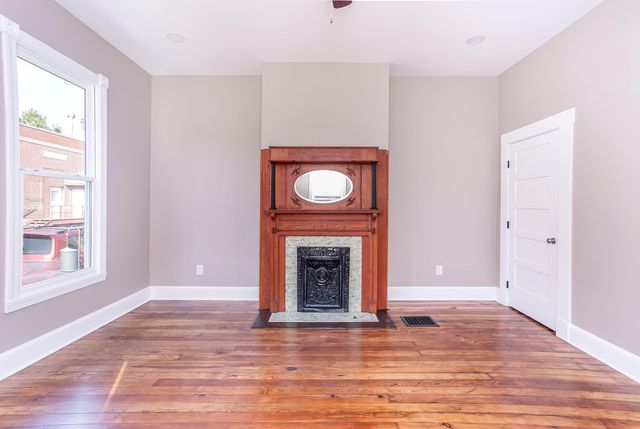 729 Weingartner Place, Newport, KY 41071