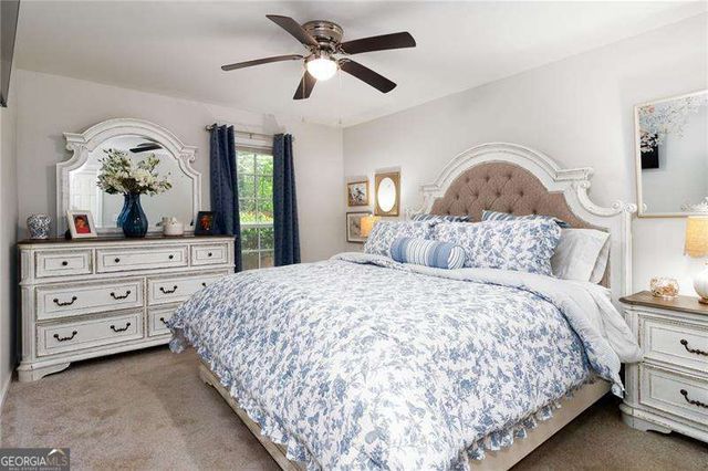 1166 Booth Road SW 402, Marietta, GA 30008