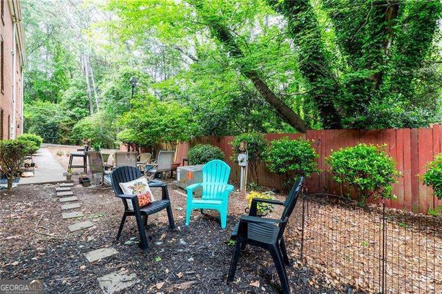 1166 Booth Road SW 402, Marietta, GA 30008