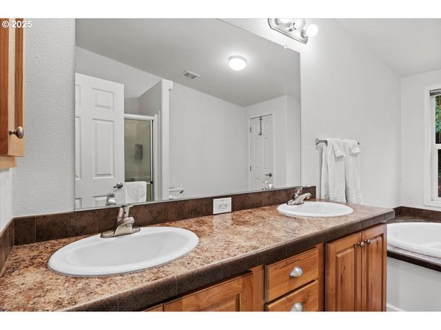 23998 HIGHWAY 20, Philomath, OR 97370