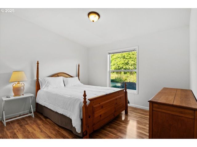 23998 HIGHWAY 20, Philomath, OR 97370