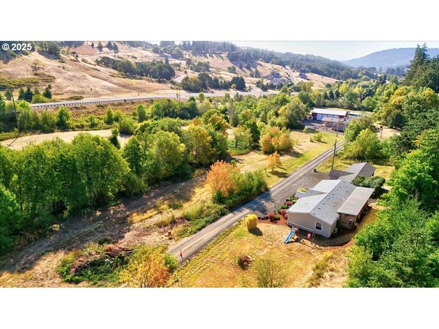 23998 HIGHWAY 20, Philomath, OR 97370