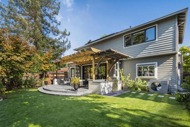 8 Sequoia Court, Redwood City, CA 94061