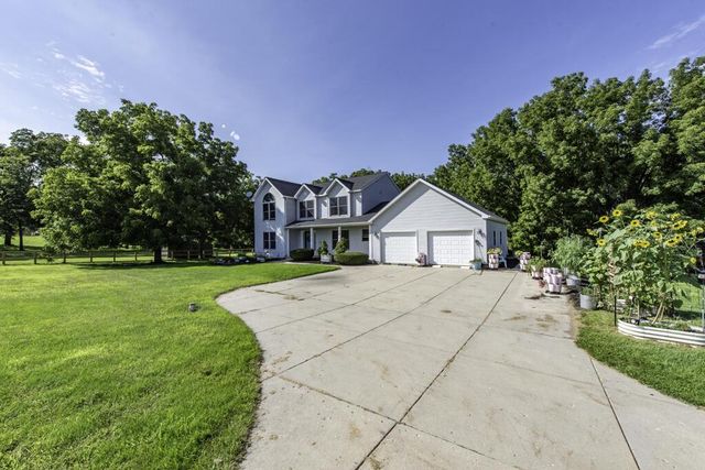 33814 Karcher ROAD, Burlington, WI 53105
