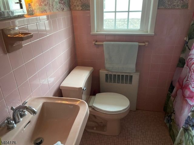 339 Boyle Ave, Totowa Boro, NJ 07512