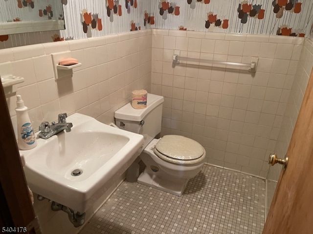 339 Boyle Ave, Totowa Boro, NJ 07512