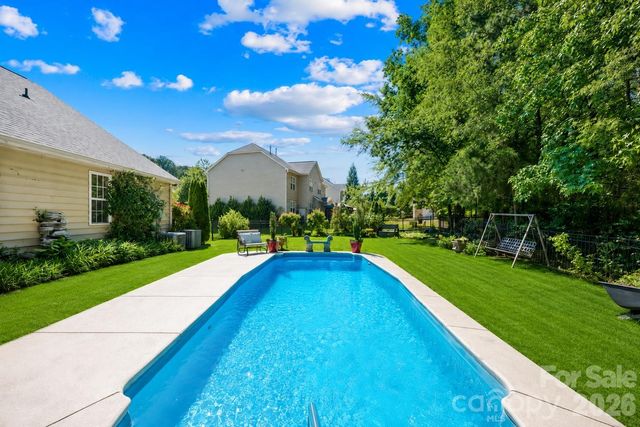610 Springwood Drive, Waxhaw, NC 28173