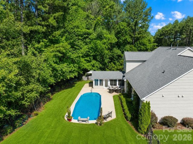 610 Springwood Drive, Waxhaw, NC 28173