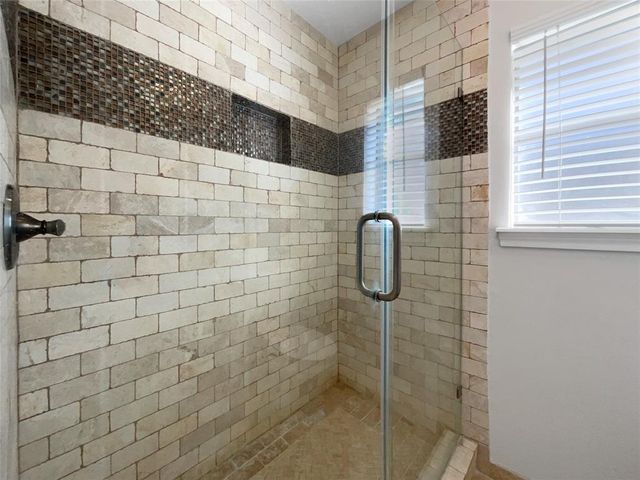 1011 Kempsford Drive, Katy, TX 77450