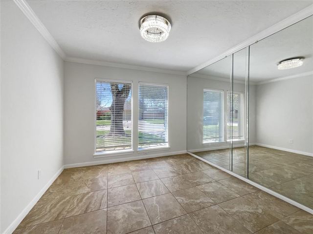 1011 Kempsford Drive, Katy, TX 77450
