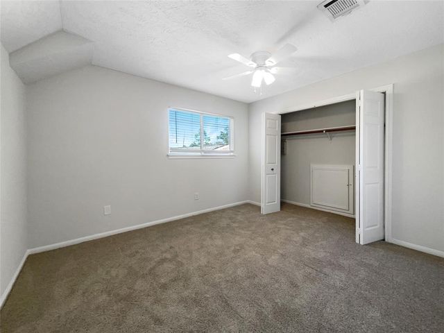 1011 Kempsford Drive, Katy, TX 77450