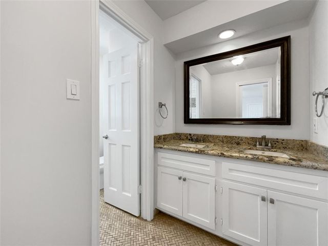 1011 Kempsford Drive, Katy, TX 77450