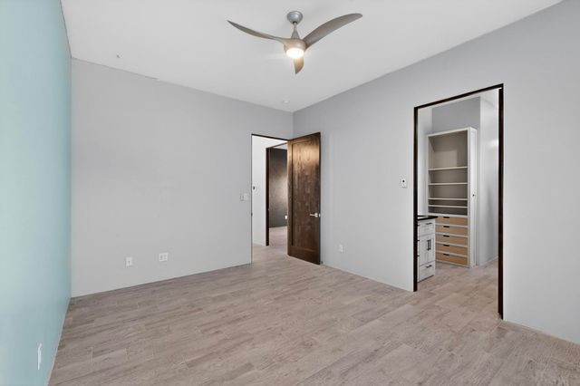 101 Pine Ridge Road, Sandia Park, NM 87047