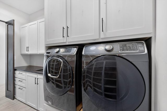 101 Pine Ridge Road, Sandia Park, NM 87047