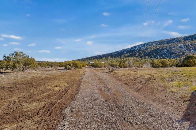 101 Pine Ridge Road, Sandia Park, NM 87047