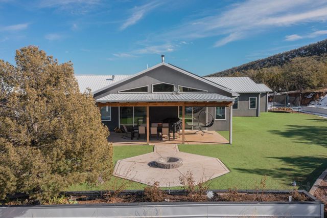 101 Pine Ridge Road, Sandia Park, NM 87047