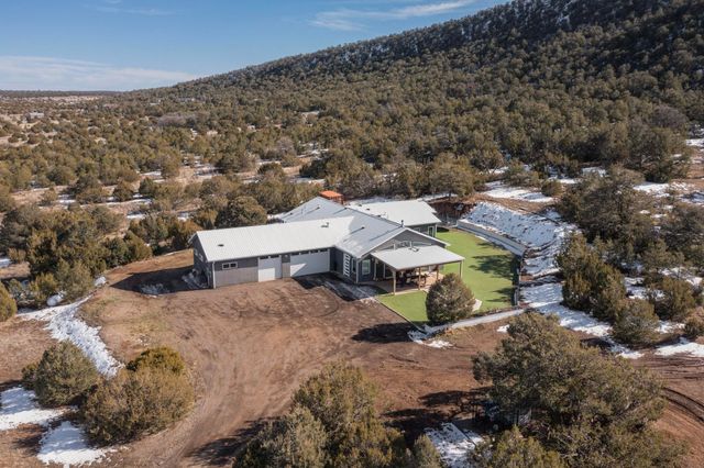 101 Pine Ridge Road, Sandia Park, NM 87047