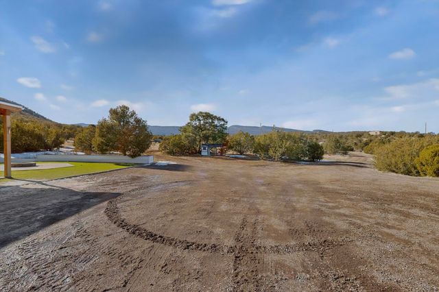 101 Pine Ridge Road, Sandia Park, NM 87047