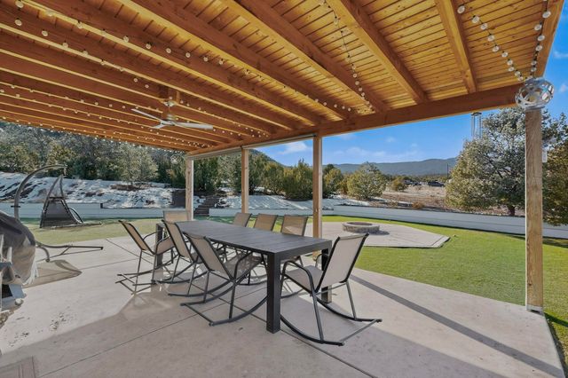 101 Pine Ridge Road, Sandia Park, NM 87047