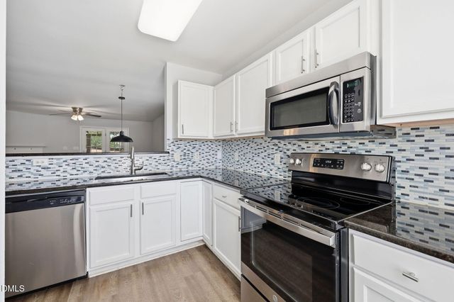 2121 Ventana Lane, Raleigh, NC 27604